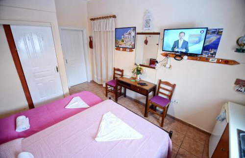 Ikaria Studios - Photo 38