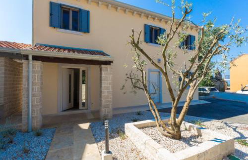 Villa in Deklici with Infinity Pool & Sea Views - Foto 7