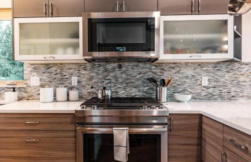 Rooftop access and Views Lake Union Lookout - Photo 26