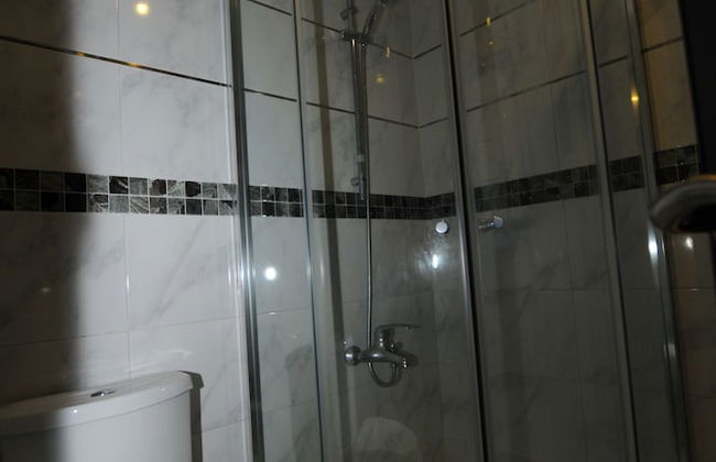 Al Muhanna Plaza Hotel - Photo 25