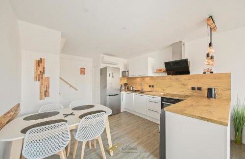 Duplex tout confort avec terrasse a 500m des plages - Foto 16