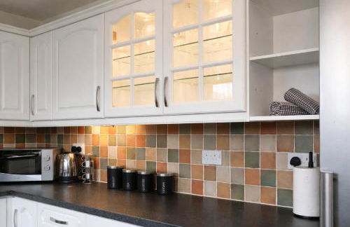 That's Amore House 3 bedroom house with parking walking distance to Sandbach town - Photo 15