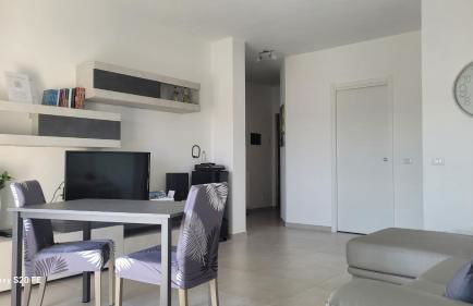 Intero Appartamento con Parcheggio Gratuito - Foto 10