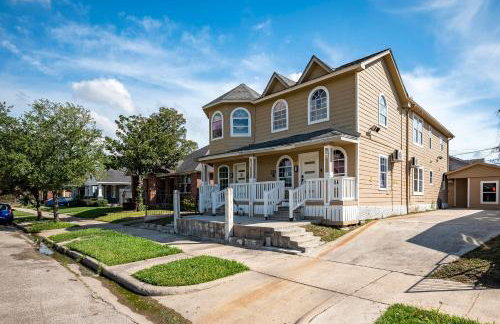 3BR HOME SLEEPS 8 DOWNTOWN Med CTR /pet/EV - Foto 23