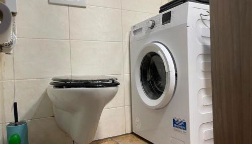 2-room flat with private entrance & privat parking - Foto 3