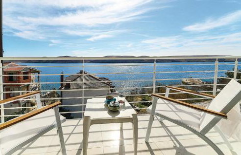 Cozy Apartment In Miskovici With Wifi - Foto 14