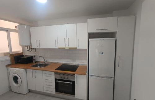 Apartamento con balcón cerca María Zambrano - Foto 16