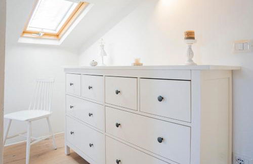 049 - Attico ELEGANTE, 10 minuti a piedi da MARE e SPIAGGIA - POSTO AUTO PRIVATO GRATIS - Foto 45