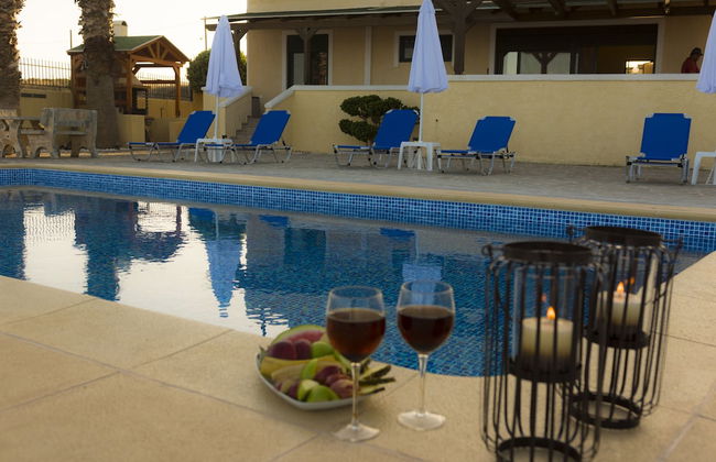 Blue Asteri Villa - Photo 20