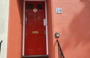 Beachside Bliss in Heart of Town - Foto 5