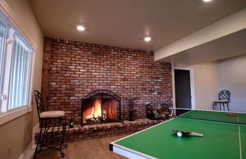 Amazing Views, Amazing Modern Broadmoor Home - Foto 70