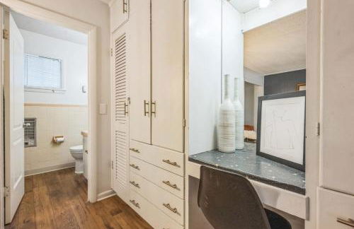 Cozy Studio for 2 Highly Walkable - Close to DT - Foto 34