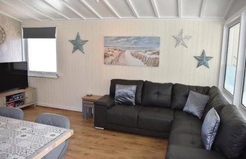 Monty's Retreat - Photo 4