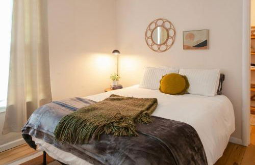 Classic & Cozy Apartments - Parking & Close to DW - Foto 75