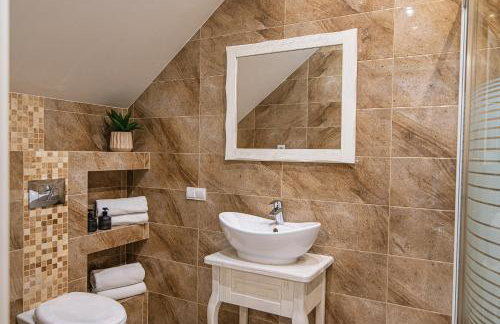 Modra Sikorka - Foto 26