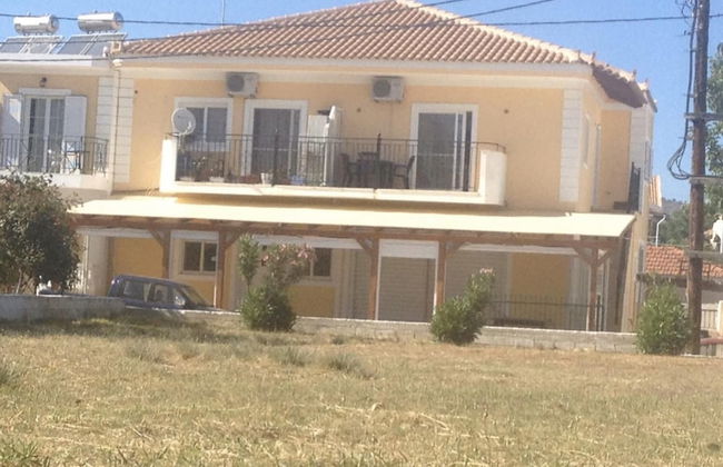 Beautiful 2 Bedroom Apartment in Skala Sleeps 5 - Photo 14