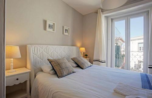 Duque-Chiado Downtown - Photo 14