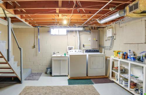 Manistique Lake Retreat with Dock! - Foto 24