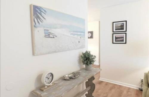 Q16 Comfortable 2 BR, 2 BA second level in Ocean Walk - Foto 16