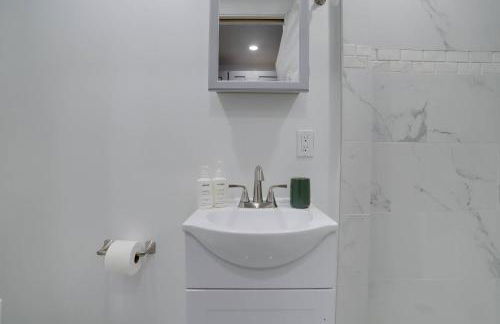 Sojourn Studio Cosmopolitan Pad 5 Min from Metro - Foto 22