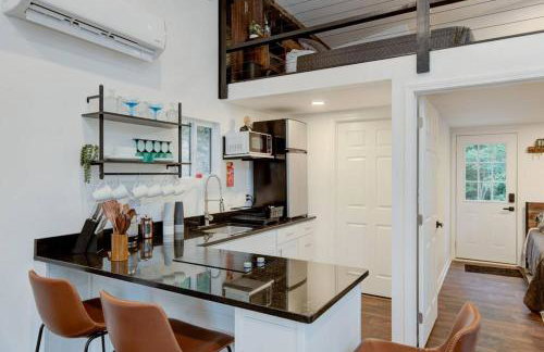 Sleeps 5-6 Near RRG-Hot Tub-Nice Sunrise-Quiet - Foto 3