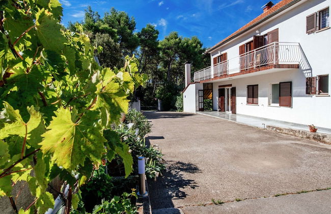 Spacious First Floor Accomodation With 2 Apartments, Near the Beach - Foto 27