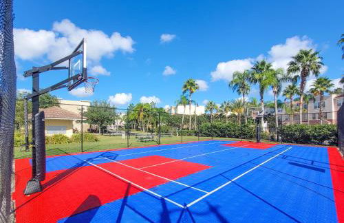 3Br 2Bath Condo Balcony 5min Conv Center 1388ft - Foto 19