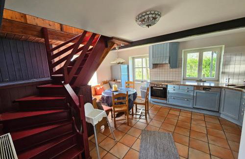 Die alte Waldkate - Windschief und mitten in der Natur - Foto 22