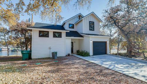 Pet-Friendly Lake LBJ Retreat with Deck and Hot Tub! - Foto 2