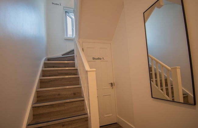 2 Bedroom Flats in Covent Garden - Photo 30