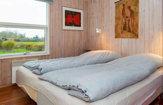 5 Person Holiday Home in Rendbjerg Strand Egernsund - Photo 8