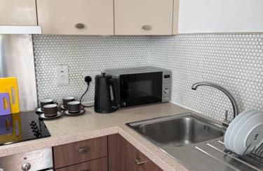 Executive Riverside Stay With Workspace & Fast WiFi - Foto 15