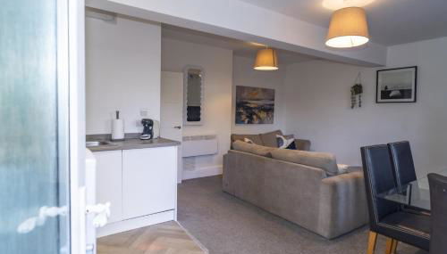 Frant Road Retreat | Private Parking - Foto 3