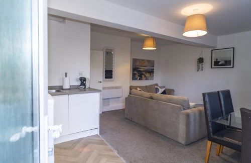 Frant Road Retreat | Private Parking - Foto 3