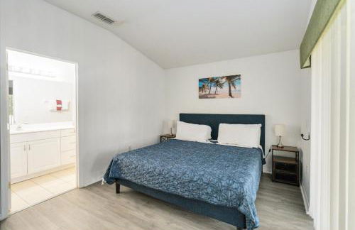 Huge Screened Patio That Overlooks Lake Buck, Near Famous Attractions!! - Foto 14