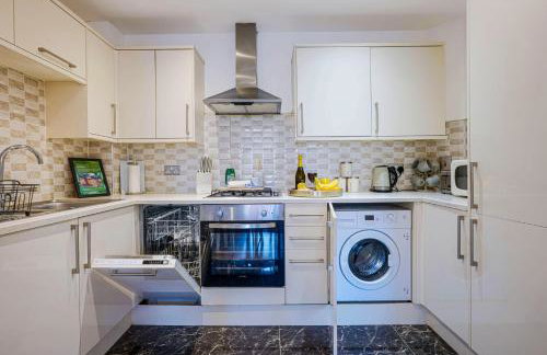 Avenue Apartment - Close to City Centre - Free Parking, Super-Fast Wifi and Smart TV by Yoko Property - Foto 15