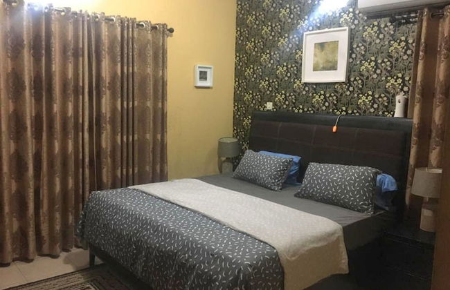 Shortlet Apartment Milverton Estate - Foto 2