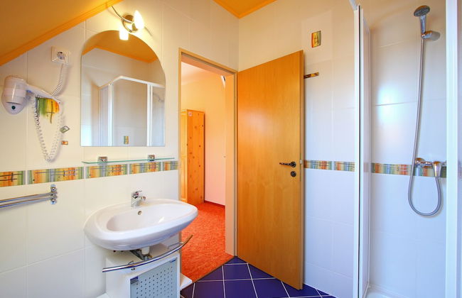 Levendula Apartman - Photo 22