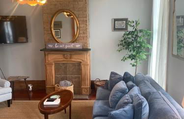 PAUSED - Miss Ruby's Mid-City - Foto 6