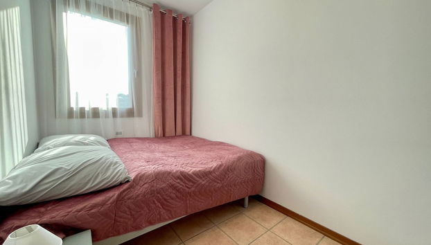 Modern Seaside Flat by the Pool - Foto 3, Habitación