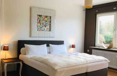 schöne große Wohnung 2 Schlafzimmer bis 6 Pax nähe Stadion Signal Iduna - Foto 1