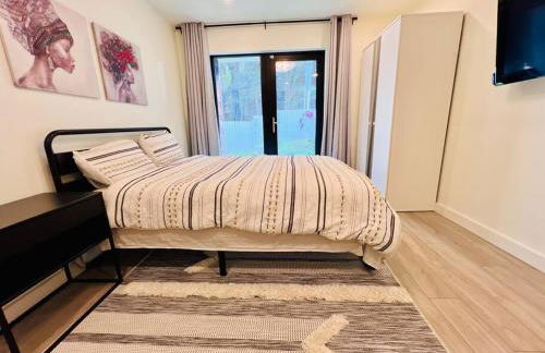 Oasis in the City - Calm 4BR Home with Gym & Sauna - Foto 17