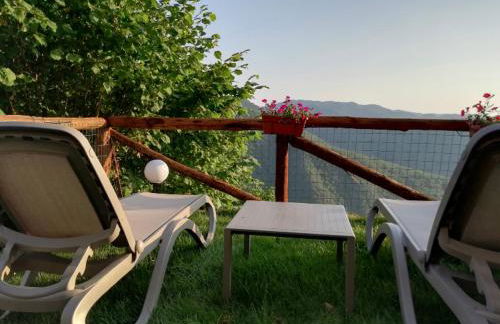 Home Holidays Crasciana, con terrazza vista sulle Alpi Apuane. - Foto 29