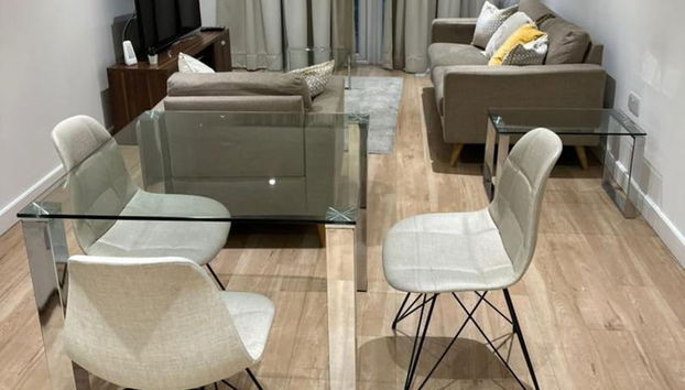 London - Apartment - Sleeps 2 - Garden - Pool - Foto 4, Wohnbereich