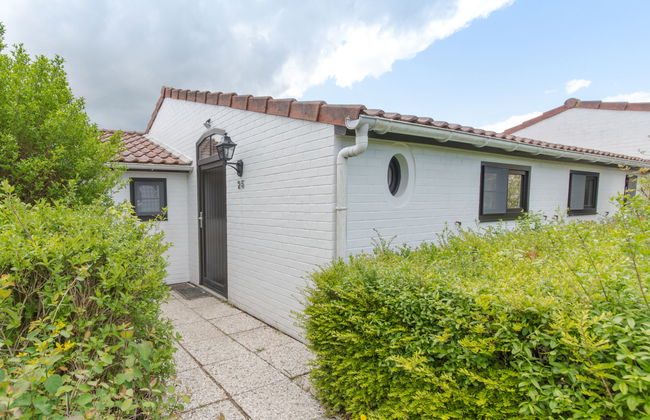 Duinenhuisje 25 parking and shared pool - Photo 6