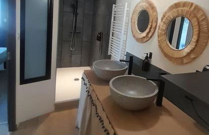 Maison 4p jacuzzi privé couvert 1,6km Ocean - Foto 12