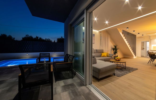 Luxury Kastela Villa With Heated Pool and Lounge Area - Foto 27