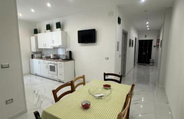 M2 APARTMENT - Photo 9
