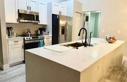 Disney & Legoland Retreat Family-Friendly Getaway NEWLY RENOVATED - Foto 17