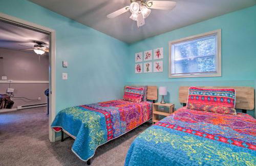 Hot Tub and Yard Stroudsburg Home in Poconos - Foto 30